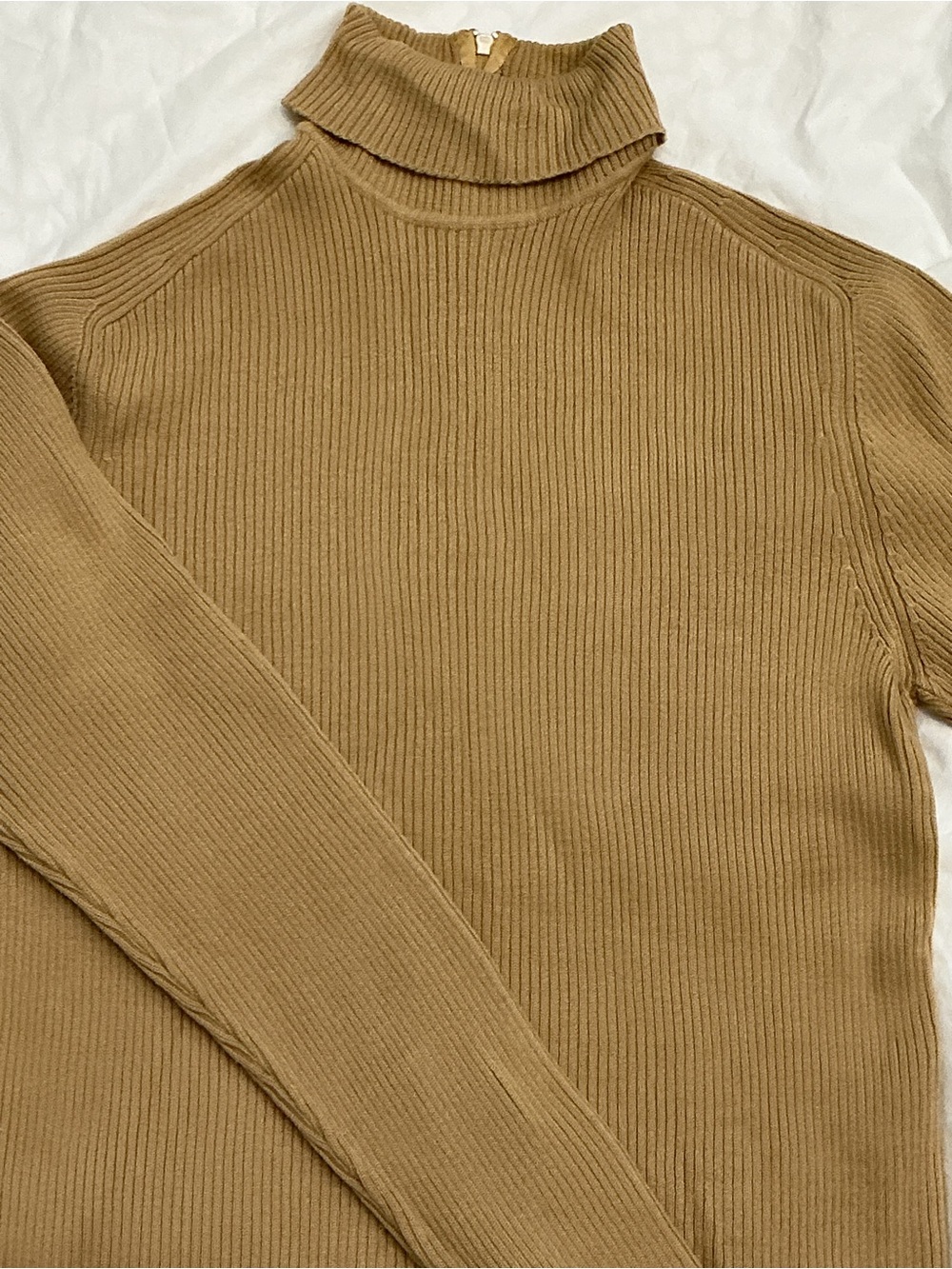 Vintage Dorce Virgin Wool Ribbed Turtleneck Sweater Camel Size L